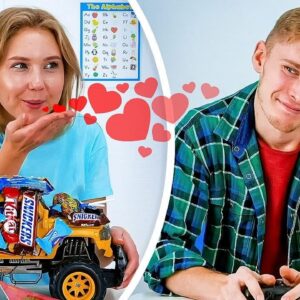 When Someone Has a Crush On You || Useful Hacks For Couples Living Together