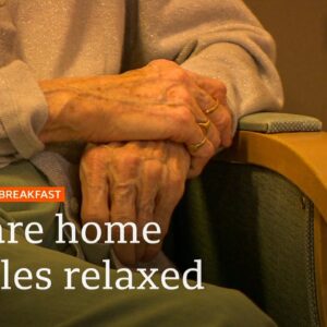 Covid-19: Care home residents in England to be allowed one regular visitor 🔴 @BBC News live - BBC