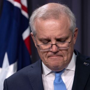 Scott Morrison is going 'the populist way' ahead of federal election