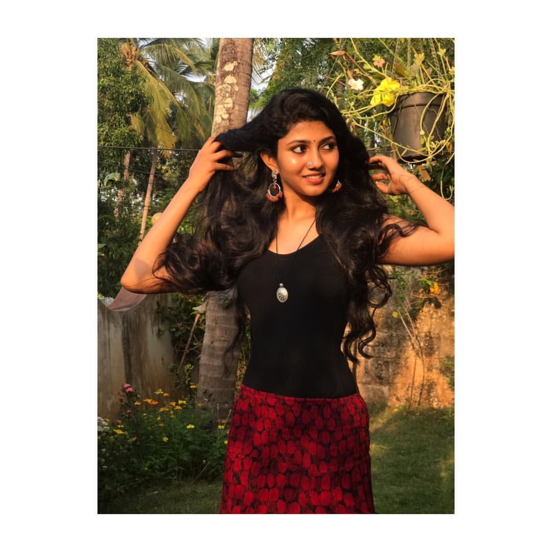drishya raghunath pictures 2