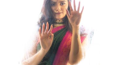 S1 srimukhi images 4