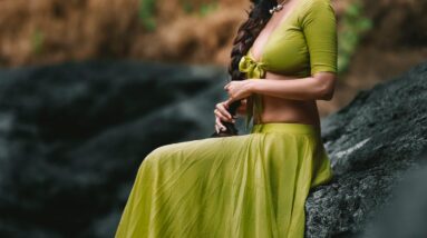 malavika mohanan hot images 21