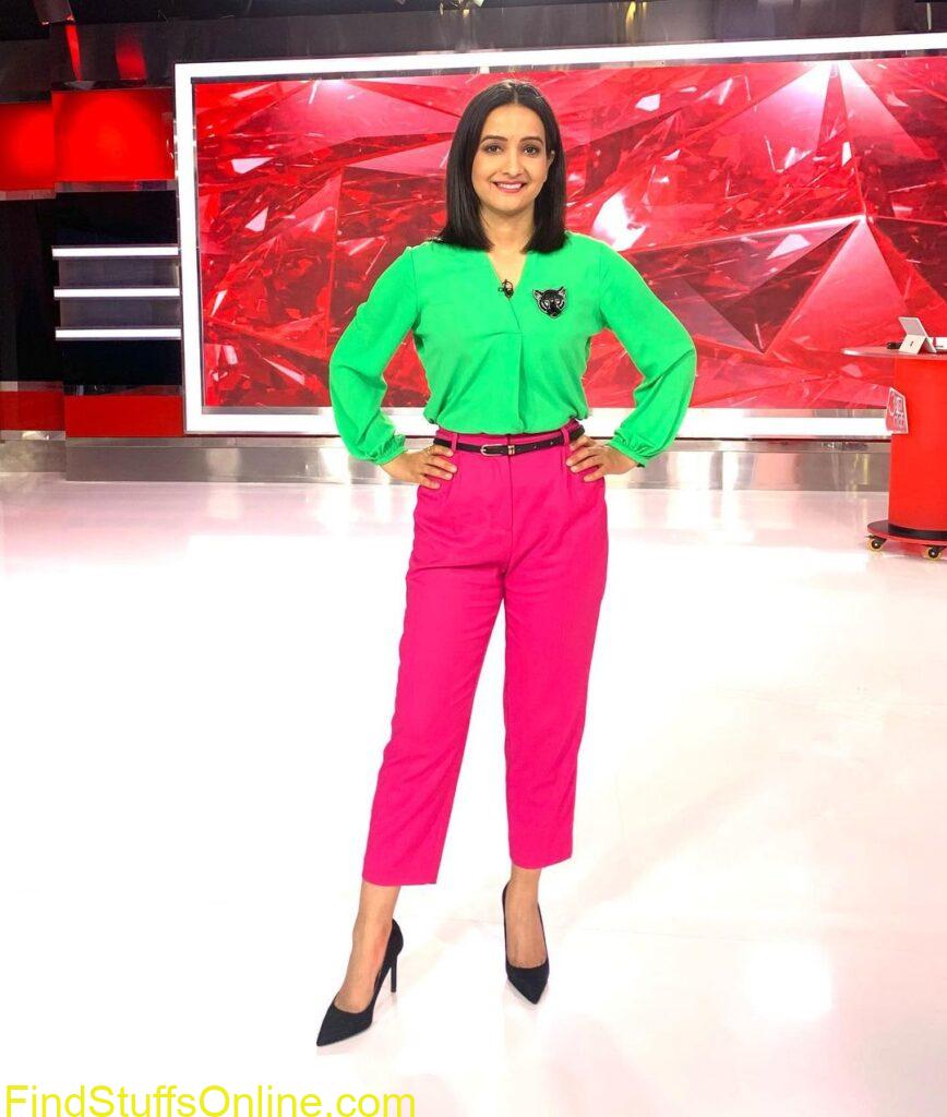 Meenakshi kandwal hot images 11 meenakshi kandwal hot images 11