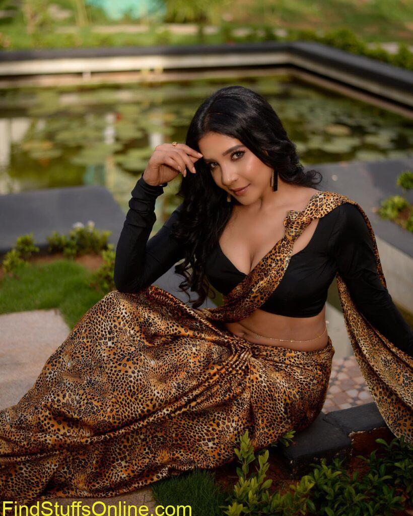 sakshi agarwal images 12