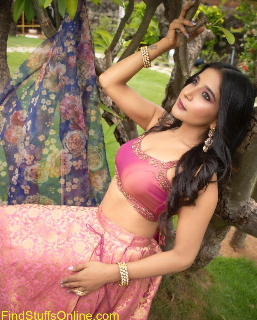 sakshi agarwal images 7