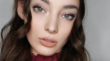 Emma Dumont hot images 9